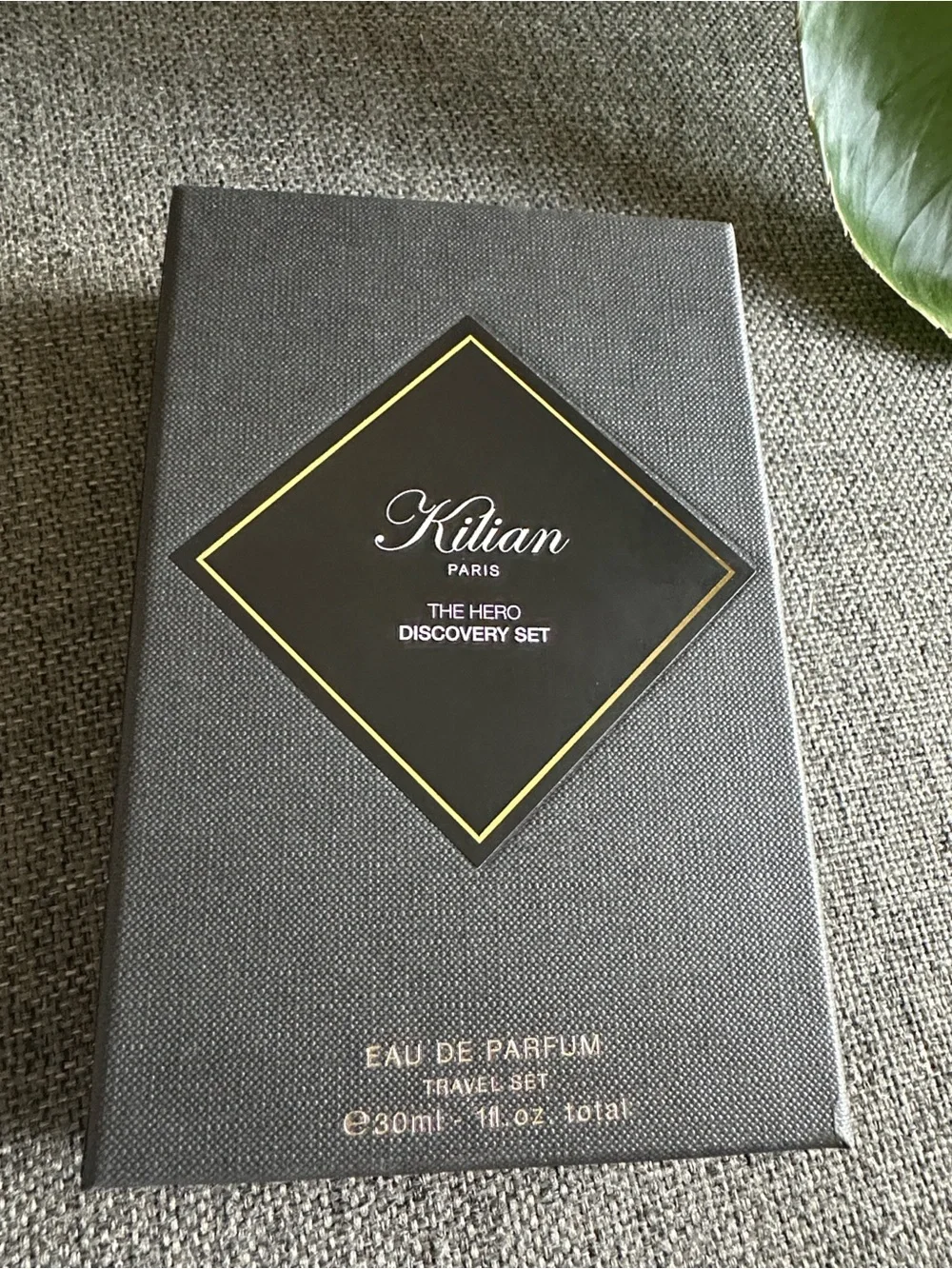 NEW Kilian Paris ‘The Hero Discovery Set’ Luxury Travel Spray & 4 Refills